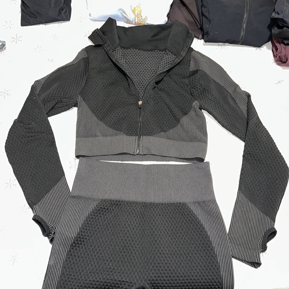 Black and Grey Workout Set
